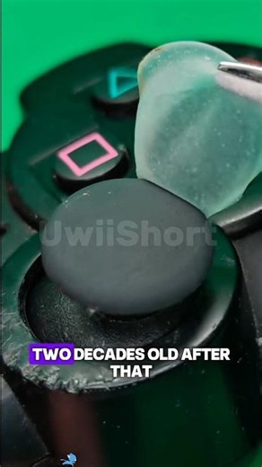 🤯 Hot Glue Cleaning Hack for Game Controllers #cleaning #technology #shorts