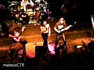 Show do Angra da tour de "Angels Cry" disponível na íntegra