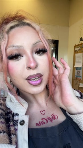 Nevaeh 🎀✨ (@2bluntsin)’s videos with Look Alive - Rae Sremmurd