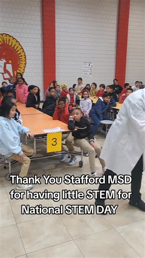POV: When you bring STEM to the youth. The future looks bright 🌞 #pearland #stemeducation #nationalstemday #science #statesofmatter | Henderson Love