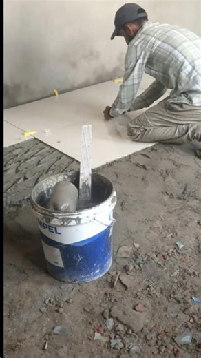 flooring tiles lagane ka Sahi tarika#modernhouse #construction #anujtiles #kitchenslab #boundarywall