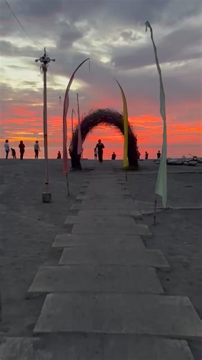 4.8K views · 59 reactions | Beautiful sunset at Paradise Beach Resort - Dinadiawan #AringayLaUnion #sunset #fbreels #fbreelsfypシ゚  France Andrei Inggo | Kalinga songs & dances | Facebook