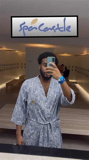 QNS.com on Instagram: "We visited @spacastlenewyork in College Point, Queens, a multi-level wellness destination offering traditional Korean spa experiences, heated outdoor pools, and specialty saunas—even during freezing winter temperatures 🧖‍♀️❄️ During our visit, temperatures dipped to around 15 degrees, yet guests were still using the outdoor heated pools, a hallmark of the spa’s hydrotherapy experience. Inside, Spa Castle features a range of therapeutic spaces, including a color therapy sa