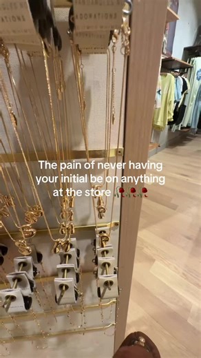 Finding Personalization in Jewelry: A Heartfelt Search