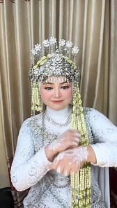 Biar ga tegang 😁 | Elsa Wedding