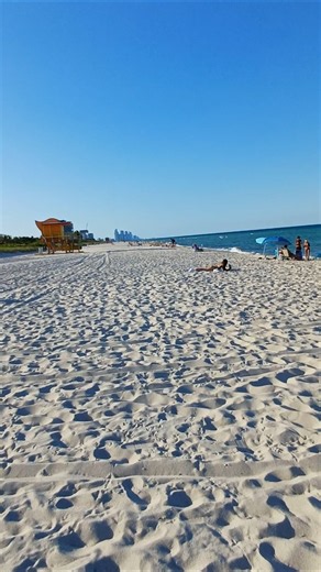Sunny Miami Beach ☀️