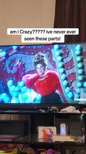 Unseen Grinch Scenes: Am I Crazy? 🎄