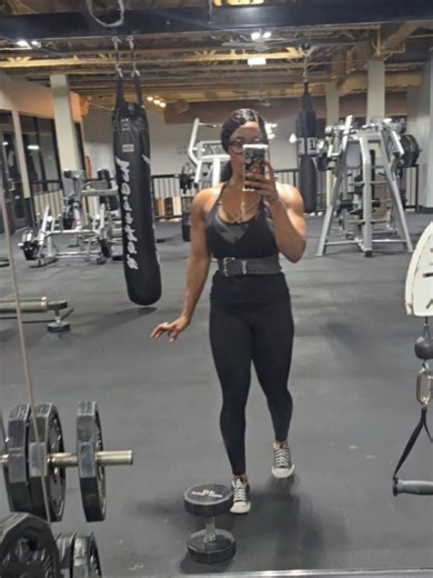 Marcie Simmons on Instagram: "Powerlifting. 🏋🏾‍♀️🔥💪🏾🎯🏆🖤⚡️💥📸✨️ No filter, no fluff. Just raw power, relentless grind, and a body built for the platform. #powerlifting #plbabes #builtfortheplatform #deadliftday #squatlife #girlswholiftheavy #ironaddict #strengthtraining #barbellbeauty #chicagopowerlifting #musclemommy #unleashyourpower #plprep #roadto500lbs #powerfulfeminineforce #liftheavylookgood #femalepowerlifter #bodybuiltbyiron #queenoftheplatform #beastmodebeauty #curvesandcontrol