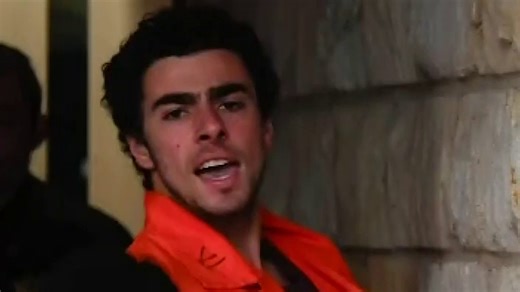 💰 Un grupo ha recaudado miles de dólares para el caso de #LuigiMangione, bajo el argumento de que el joven acusado del asesinato de Brian Thompson pueda tener una representación legal justa, #LaMesaCaliente 🔥. | La Mesa Caliente