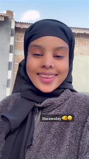 ‏Waa samane😍😍