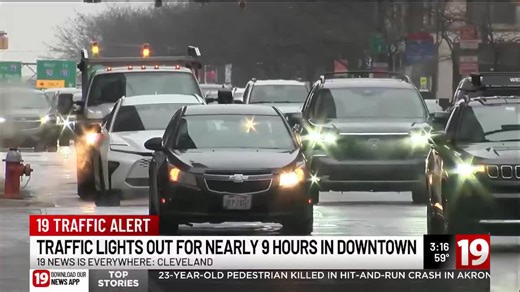 Faulty cable knocks out downtown Cleveland traffic lights, near-crash caught on camera