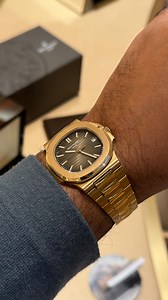 Grail piece 😮‍💨👌 2020 £157,995💷 - Nautilus 5711/1R - original box & papers included Did you know we offer flexible finance options, including both interest-free and interest-bearing plans, allowing you to spread the cost over 6 to 60 months. Visit us in-store or shop online: 📍 219 High Street, Epping, CM16 4BL 💻 luxewatches.co.uk 📞 0203 397 1596 #LuxeWatches | Luxe Watches