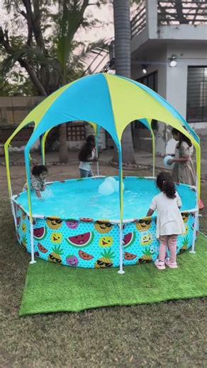 Bestway 56432 Splash in Shade Play Pool with shower
