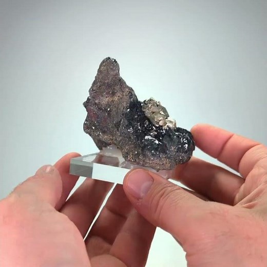 Pyrite, hématite, Ile d'Elbe, Italie, 235 grammes