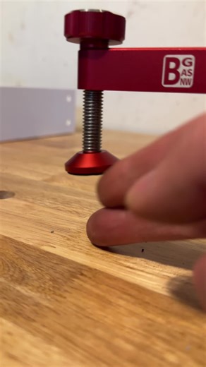 Watch Works great on my Harbor Freight wood workbench on Amazon Live