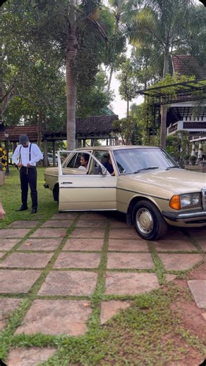 Nan dhu on Instagram: "#bts wait for the result and bloopers 📸📸📸 ring us or wts app = 9526039140 7012949804 Car - @red.contessa #photoshoot #weddingsutra #bride #indianwedding #colombo #coupleshoot #preweddings #shoot #yellow #light #duck #love #lake #pond #blue #bluedress #whitedress #white #keralawedsingphtography #reddresses #red #cowboy #traditional #a1 #sonyalpha #lights #benz #vintagecar #kerala"