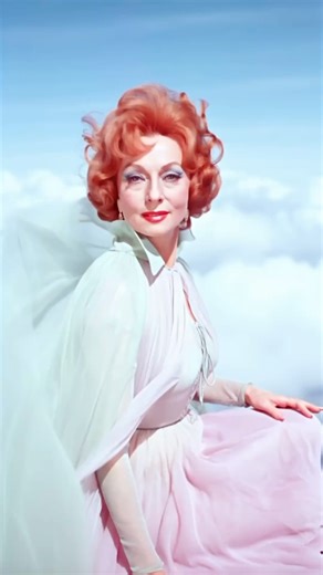 Agnes Moorhead SHINES as Endora on Bewitched?