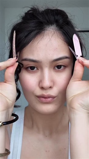 marzi on Instagram: "Threading eyebrows and mustache 😭"