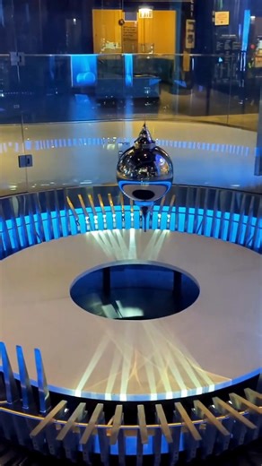 🌎 While the Earth rotates underneath, the orientation of the pendulum changes. First used in 1851, Foucault's pendulum was the first simple, direct way to observe Earth's rotation! | Griffin Museum of Science and Industry