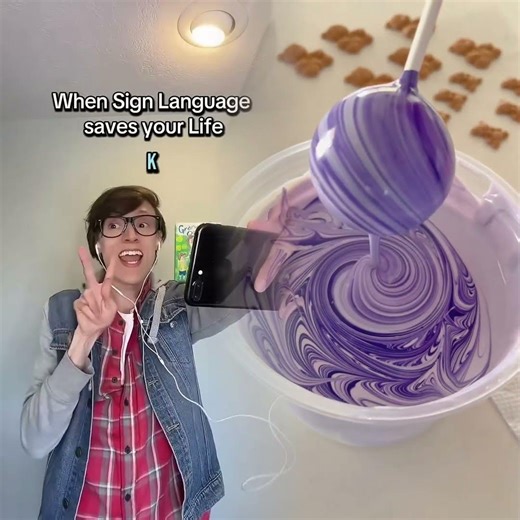 The Power of Sign Language 😂💀