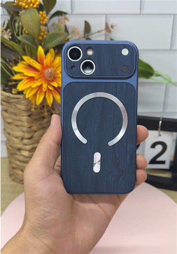 Best iPhone Case Guide: iPhone 11, 13, 15 Protection Tips
