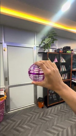 🛸✨ The Ultimate Magic Flying Orb & Emoji Spinner Ball