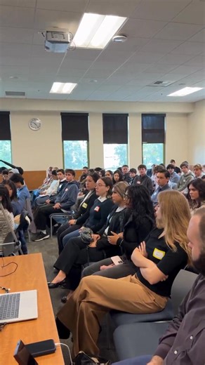 Proud to welcome this year’s Student Leadership Council at UC Davis! I started the SLC eight years ago to give students the tools to lead — and today, our nearly 250 alumni are tackling the biggest challenges of our time, from climate change to strengthening our democracy. Our county's future is in good hands. | Congressman Mike Thompson