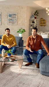 Whether you prefer work OR play, ModularFour has a something for everybody! Check out the newest member of the Modular Collection exclusively at Rooms To Go. #roomstogo #dandjforrtg #drewandjonathan #modular | Rooms To Go