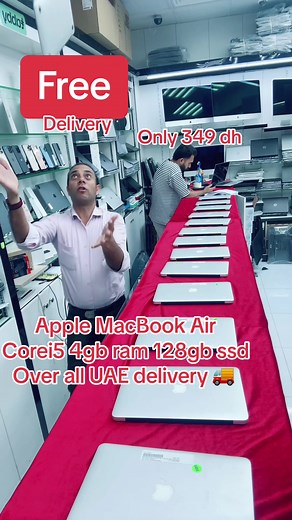 #apple #macbook #air #4gb #128gb #oman #saudiarabia🇸🇦 #rak #fuj #dib #viralvideo #ajm #shj #reboot #computer #rollamallsharjah📍