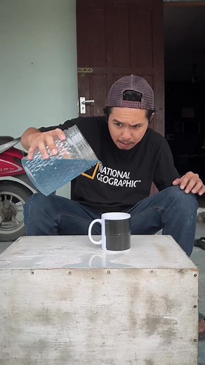 Tutorial Menuangkan Air dengan Mudah