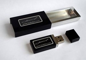 Custom USB Memory Can Survive Rough & Tumble - SlashGear
