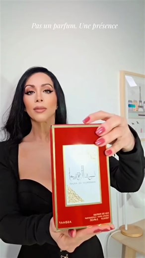 Ameerat Al Arab ✨ Un parfum oriental féminin, doux mais puissant. Notes chaudes, vanille, bois et fleurs blanches. Pour les femmes qui laissent une trace… 🌹#ameeratalarab #lattafa #parfumarabe #musulmane #tiktokshop