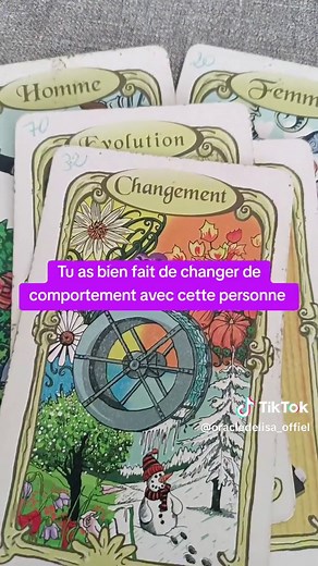 Tirage de Tarot du jour - nouveau tirage général et voyance en ligne. Guidance intuitive sur l'amour, les relations, l'argent, la destinée et les énergies de la semaine. Tirage de tarot amour aujourd'hui, tirage sur les sentiments de l'homme, pensées et intentions. Tirage de tarot sur la destinée, les perspectives, l'avenir proche, ce qui t'attend bientôt. Tirage gitan sur les énergies négatives, les ennemis, le mauvais œil, la jalousie, les blocages. Rituel de protection, purification, bénédict