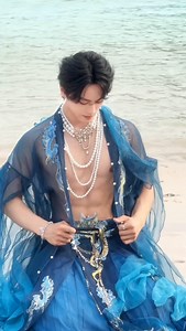 136K views · 10K reactions |  : Tui Tui #TuiTui #npc #merman #mermaidman #mermaid #chineseboy #chinesestyle #china #handsome #abs #model #cosolay | Annchi Rin | Facebook