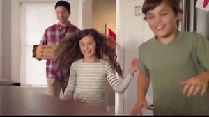 Pizza Hut $7.99 Large Pizza Deal TV Spot, 'Bring Everyone to the Table'