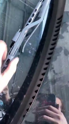 Part 2 Wiper Blade Replacement 2006 Jaguar XJ Super V8