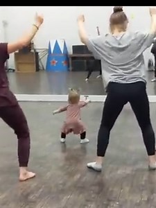7.3K views · 53 reactions | A two-year-old girl gives a dance class and amazes with her dance. Watch the rest in the first monologue #dance #dancer #dancers #baby #beautiful | Real News | Facebook