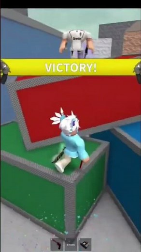 UNDERNEATH THE TREE 🎄 #mm2