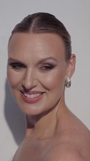NU ÄR LÅTEN UTE!! #sannanielsen #melfest2026 #wasteyourlove