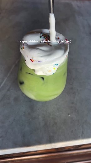 Reni on Instagram: "praying to the algorithm gods this video finds all the birthday queens today . . . . . #birthday #matcha #recipe #greentea #asmr trial reels small content creator aesthetic drink latte coffee"