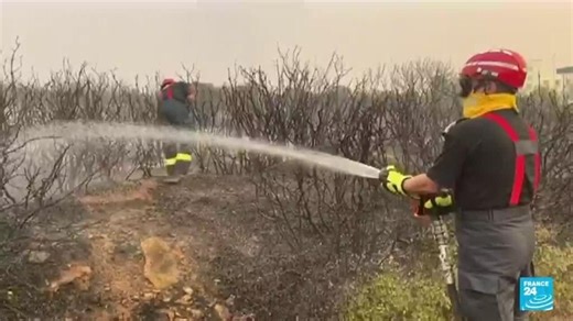 Patients evacuated onto ferry as wildfire rages near hospital in Greece