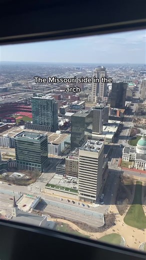 Exploring the Gateway Arch in Saint Louis