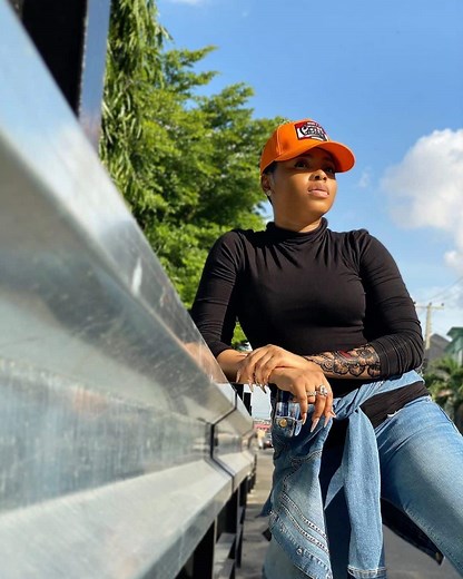 DOWNLOAD MP3 Flavour - Ololufe Ft Chidinma - citiMuzik