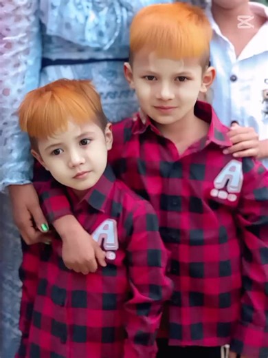 ♥️🤎💞🤎ညီကိုနှစ်ယောက်ပါ♥️🤎💞