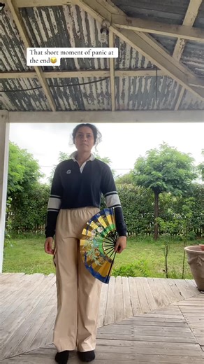 Traditional Japanese Fan Dance Techniques Explained