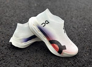 On reveals ‘LightSpray’ technology on Cloudboom Strike LS