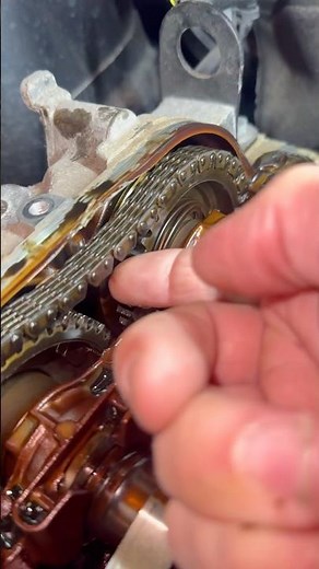 Nissan Qashqai timing chains a wee bit slack! Replacement incoming!