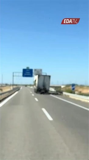 🚨‼️| Visto en la autovía AP-2 a la altura de Lérida.