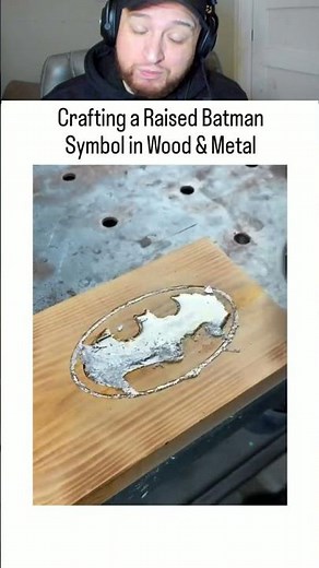 HOW TO MAKE THE BATMAN SYMBOL 🤔