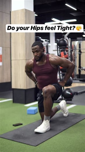 4.1K views · 82 reactions | Here’s how to unlock your hip flexors so you can move smoother, train harder, and feel better every day Save this & try it before your next workout 﫡 #mobility #hipflexors #fitnesscoach #mobilitycoach #stretching #viral | OJ.Fit | Facebook